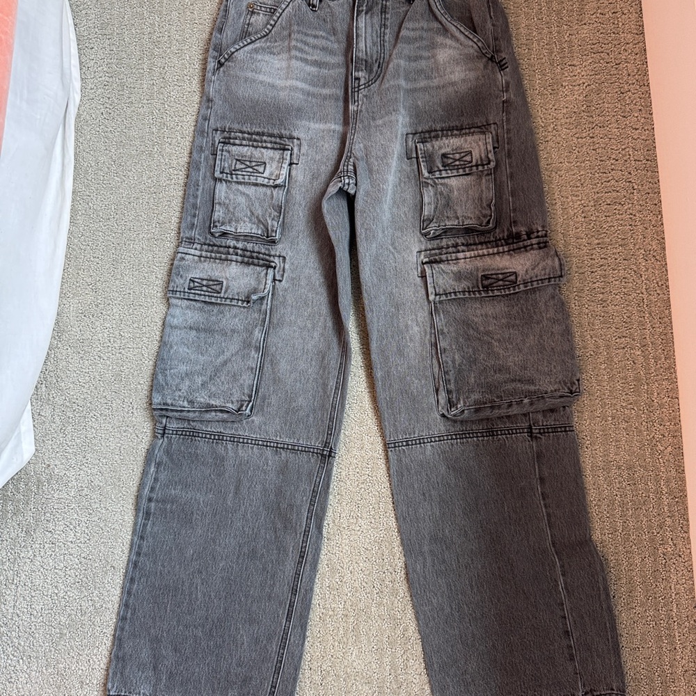 BDG Gray Relaxed Fit Jeans with Cargo Style Size 30 Skate Fit